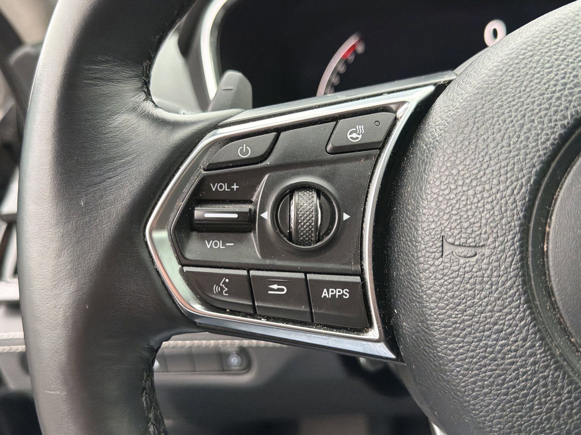 Used 2023 Acura MDX SH-AWD w/ Advance Package image 17