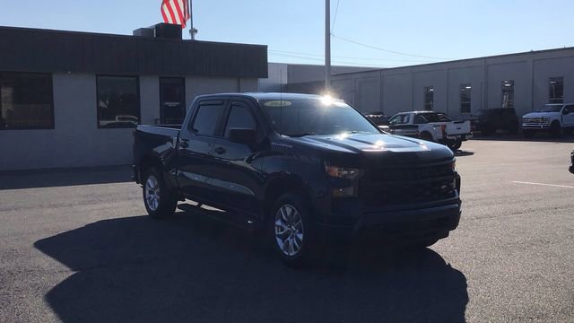 Used 2022 Chevrolet Silverado 1500 Custom image 4