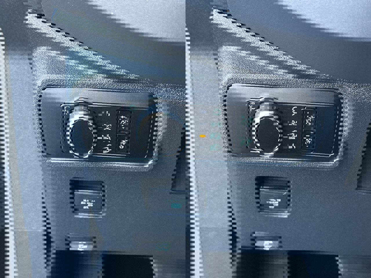 Certified 2025 Ford Bronco Big Bend image 34