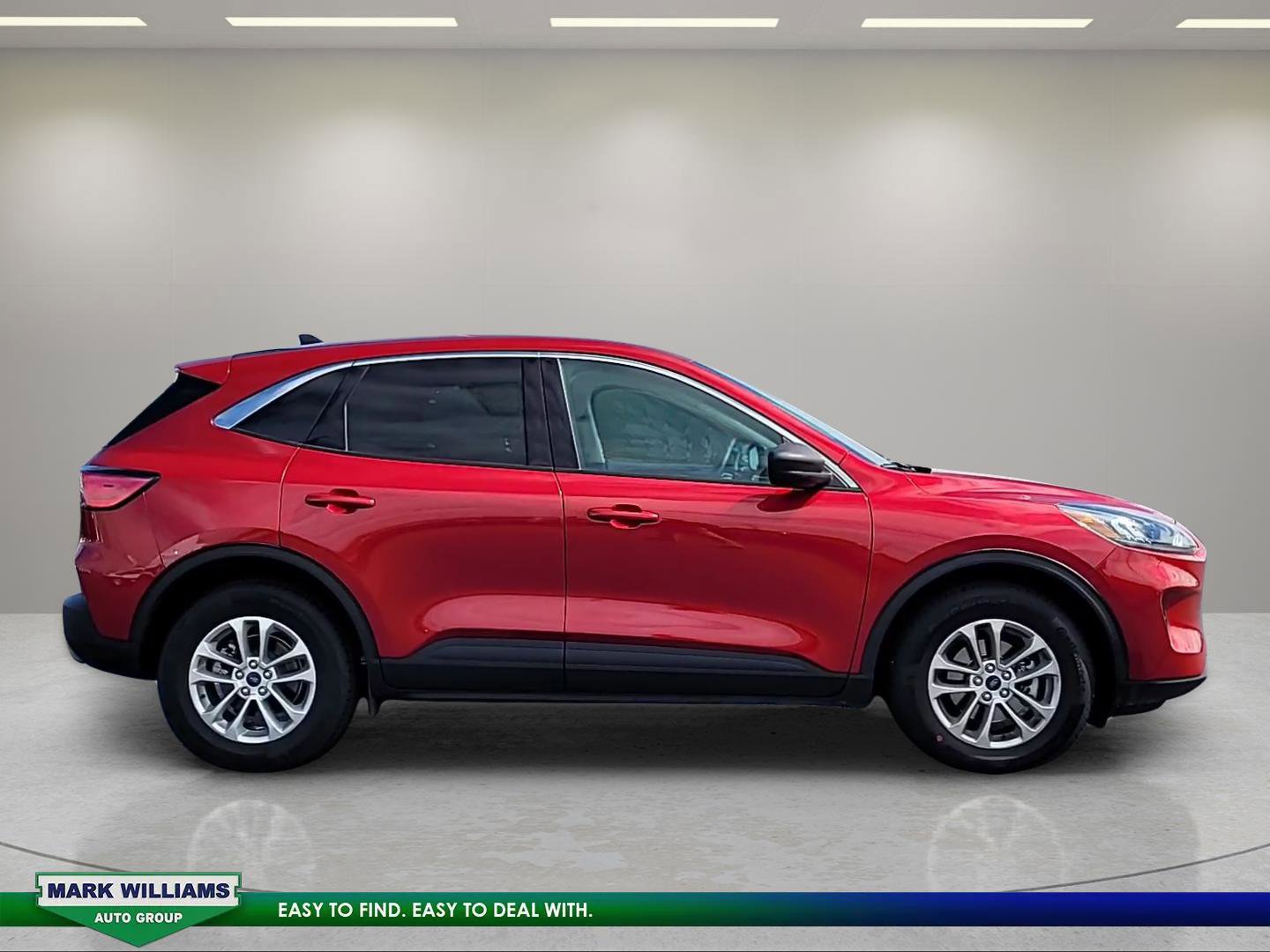 Certified 2022 Ford Escape SE w/ Cold Weather Package AWD/4WD image 6