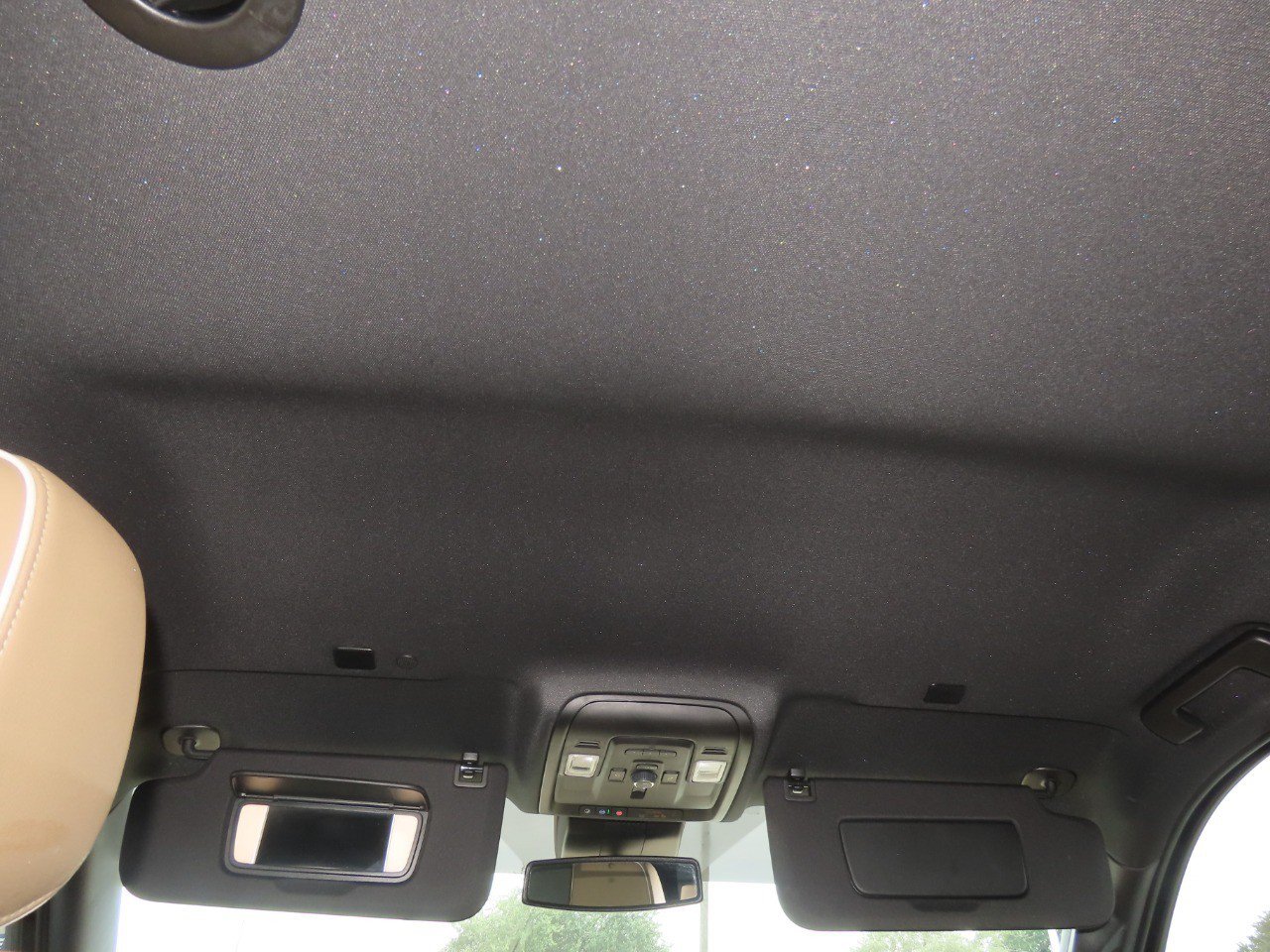 Used 2023 Chevrolet Tahoe Premier RWD image 24