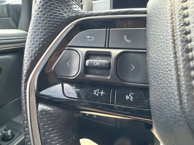 Used 2024 Toyota Tundra Limited AWD/4WD image 57