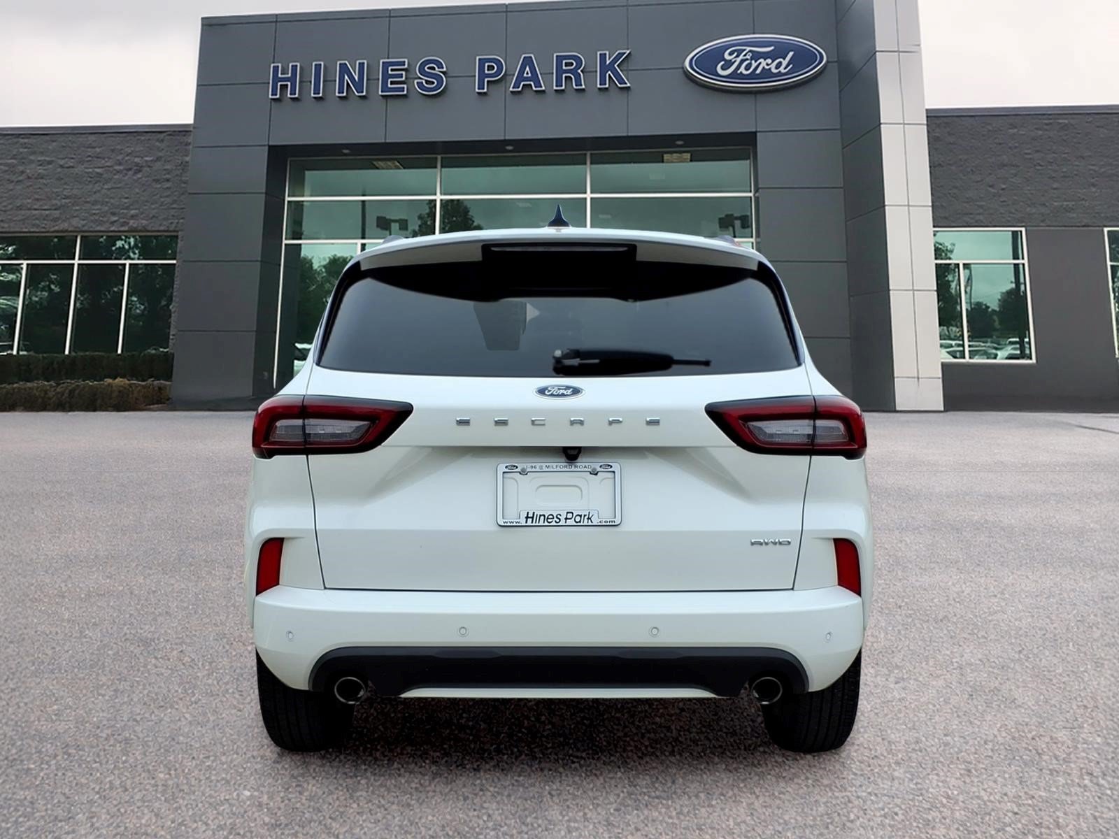 Certified 2024 Ford Escape ST-Line w/ Tech Pack #1 AWD/4WD image 6