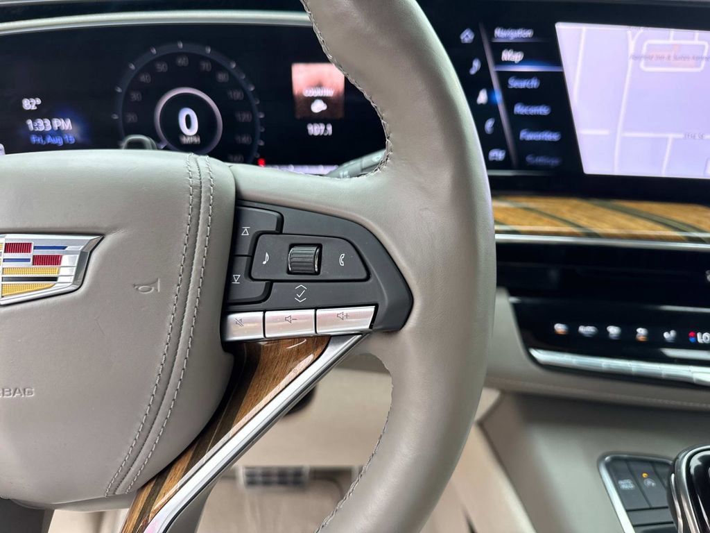 Used 2023 Cadillac Escalade ESV Sport Platinum image 25