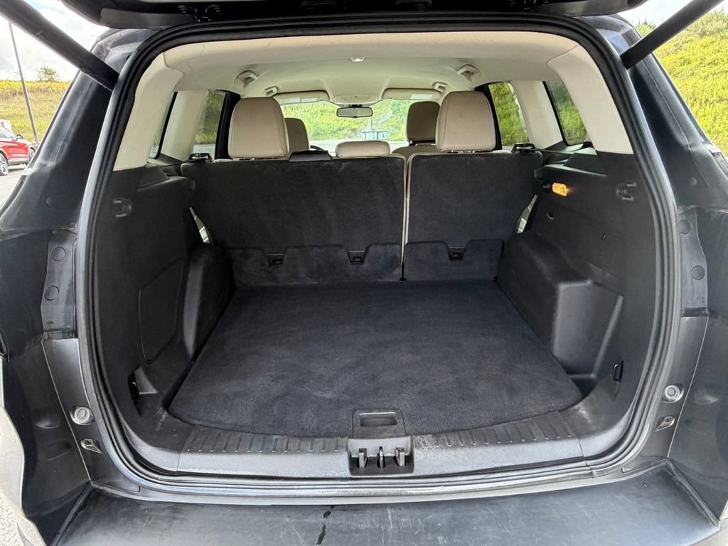 Certified 2019 Ford Escape Titanium AWD/4WD image 42