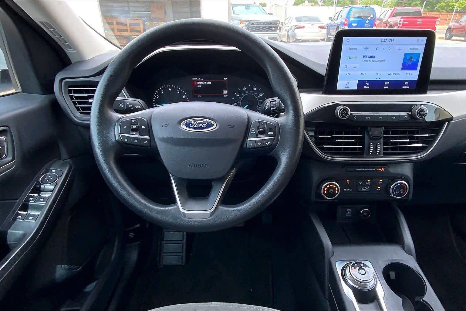 Certified 2021 Ford Escape SE FWD image 6