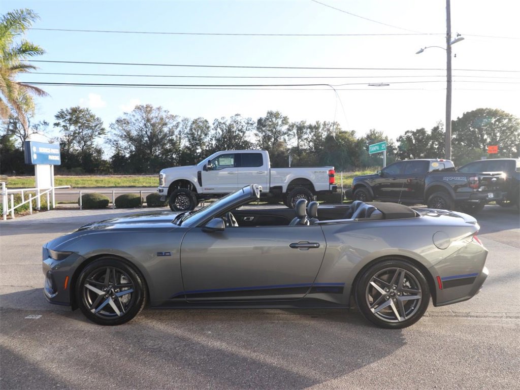 Certified 2025 Ford Mustang GT Premium image 3
