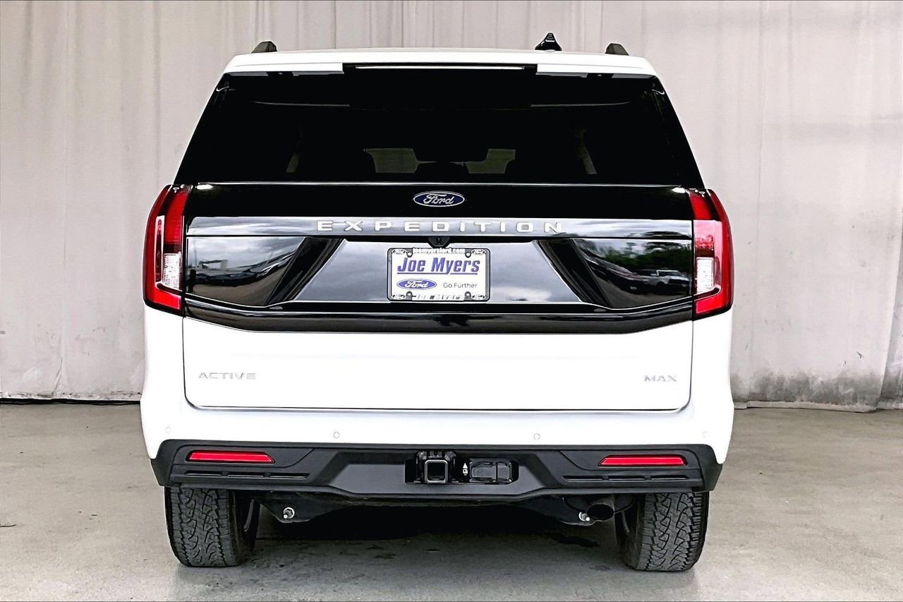 Certified 2025 Ford Expedition Max Active image 3