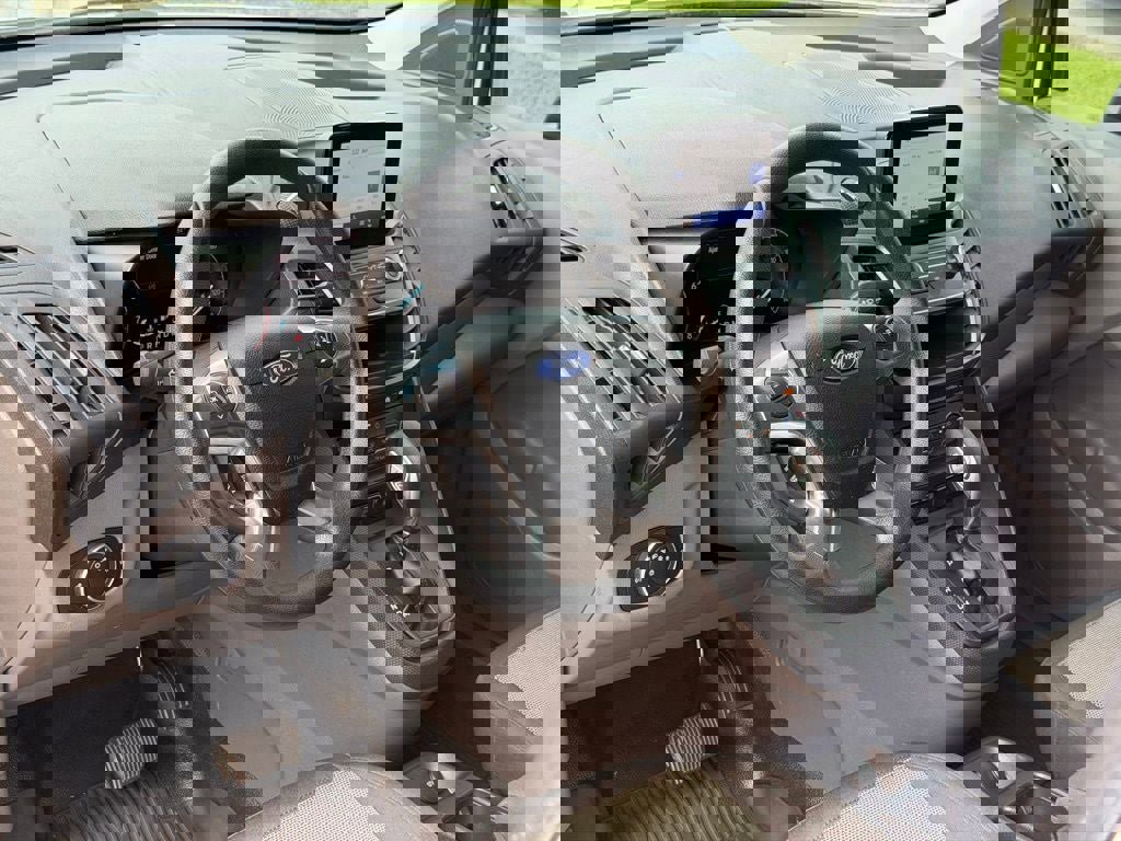 Certified 2020 Ford Transit Connect XL image 15