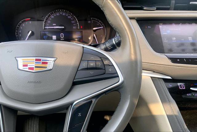 Used 2018 Cadillac XT5 Luxury w/ Driver Awareness Package AWD/4WD image 25