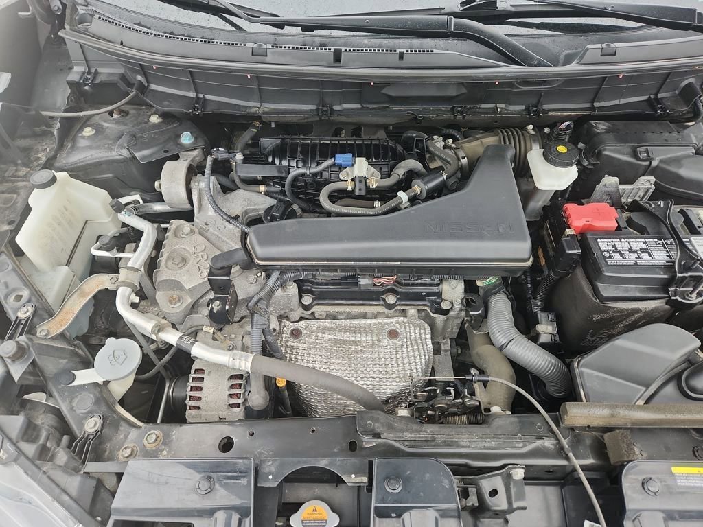 Used 2019 Nissan Rogue SV image 19