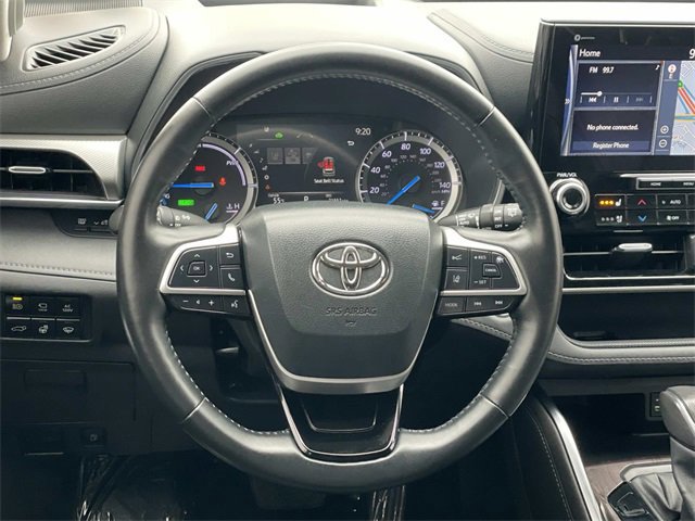 Used 2022 Toyota Highlander Platinum image 8