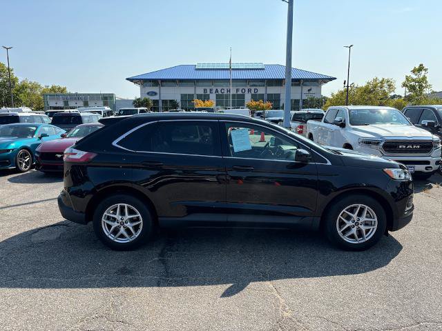 Certified 2021 Ford Edge SEL FWD image 4