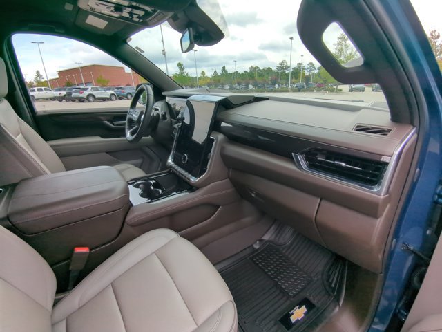 Used 2026 GMC Yukon XL Elevation AWD/4WD image 26