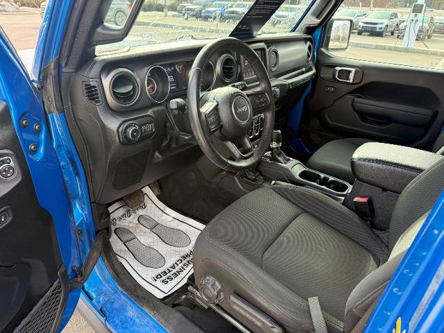 Used 2022 Jeep Wrangler Unlimited Sport AWD/4WD image 7
