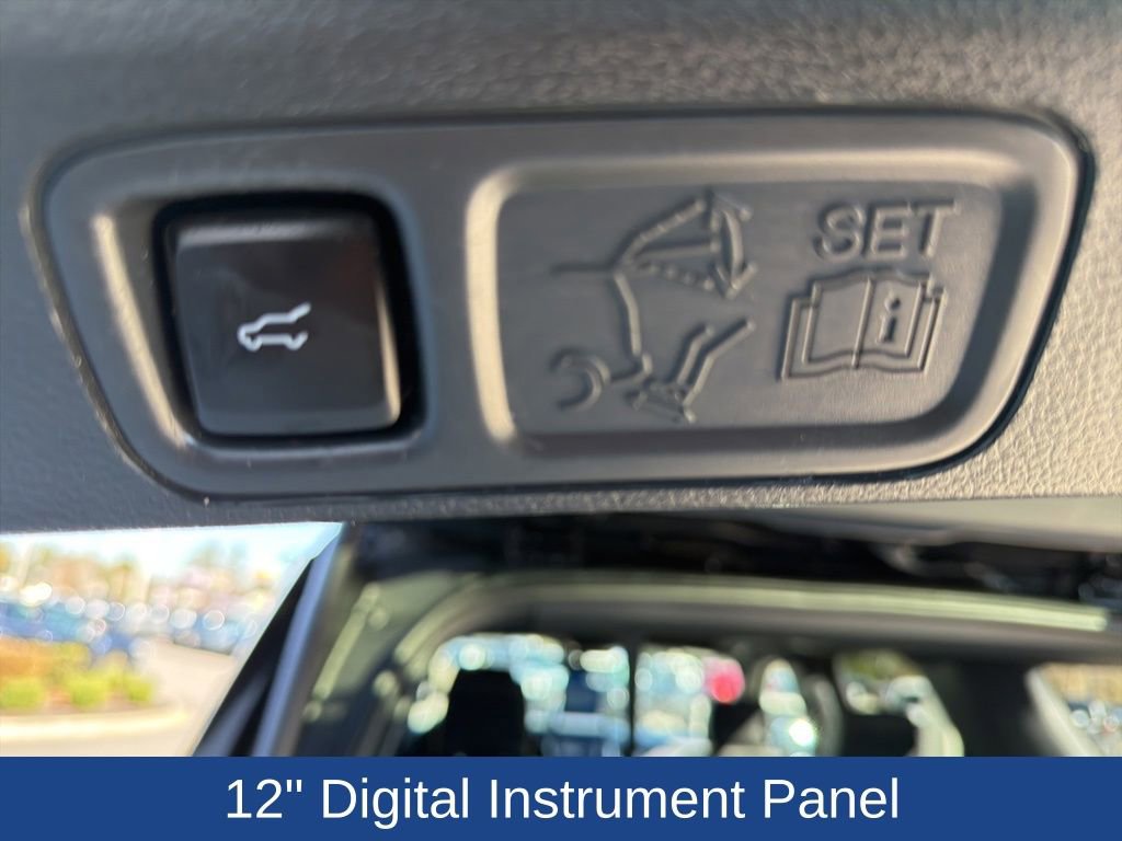 Certified 2022 Ford Expedition Platinum image 11