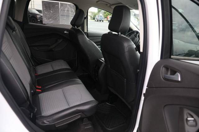 Certified 2019 Ford Escape SE FWD image 31