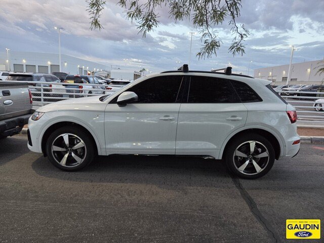 Used 2022 Audi Q5 2.0T Prestige w/ Prestige Package AWD/4WD image 2