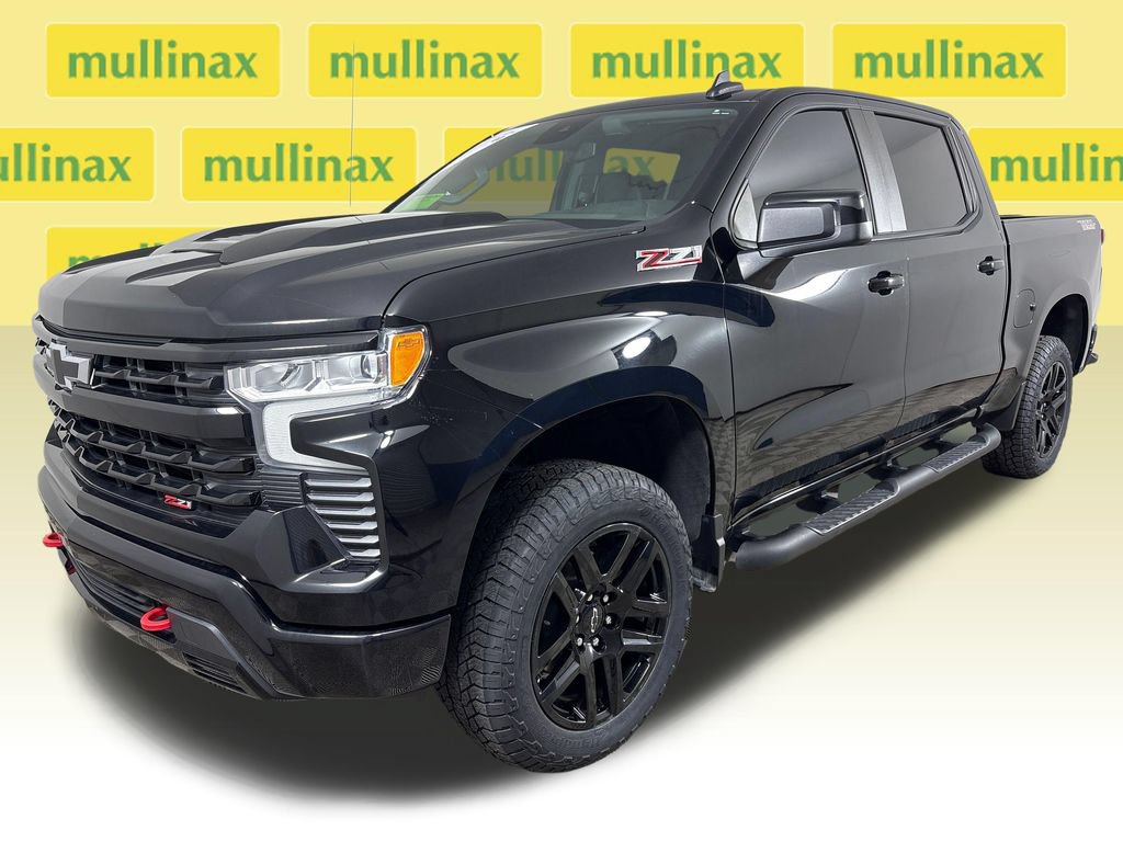 Used 2024 Chevrolet Silverado 1500 LT Trail Boss w/ Convenience Package II AWD/4WD image 14