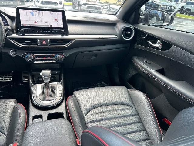 Used 2022 Kia Forte GT w/ GT2 Package FWD image 11