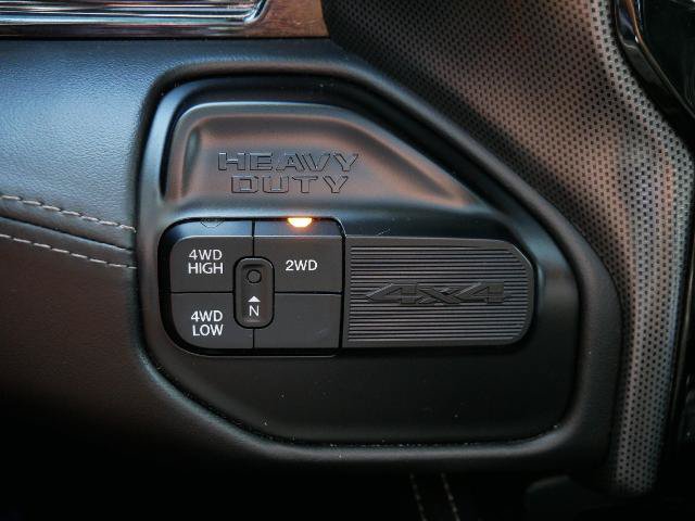 Used 2024 RAM 3500 Limited AWD/4WD image 27