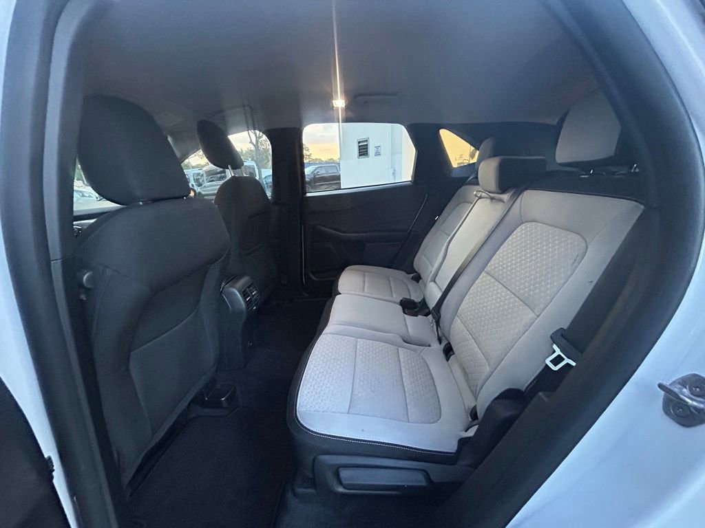 Certified 2024 Ford Escape Active w/ Cold Weather Package image 30