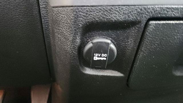 Used 2024 RAM 1500 Warlock RWD image 15