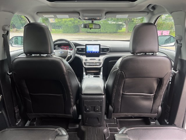 Certified 2023 Ford Explorer XLT w/ Equipment Group 202A AWD/4WD image 34