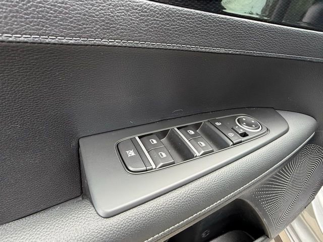 Used 2024 Kia Forte GT-Line w/ GT-Line Premium Package FWD image 13