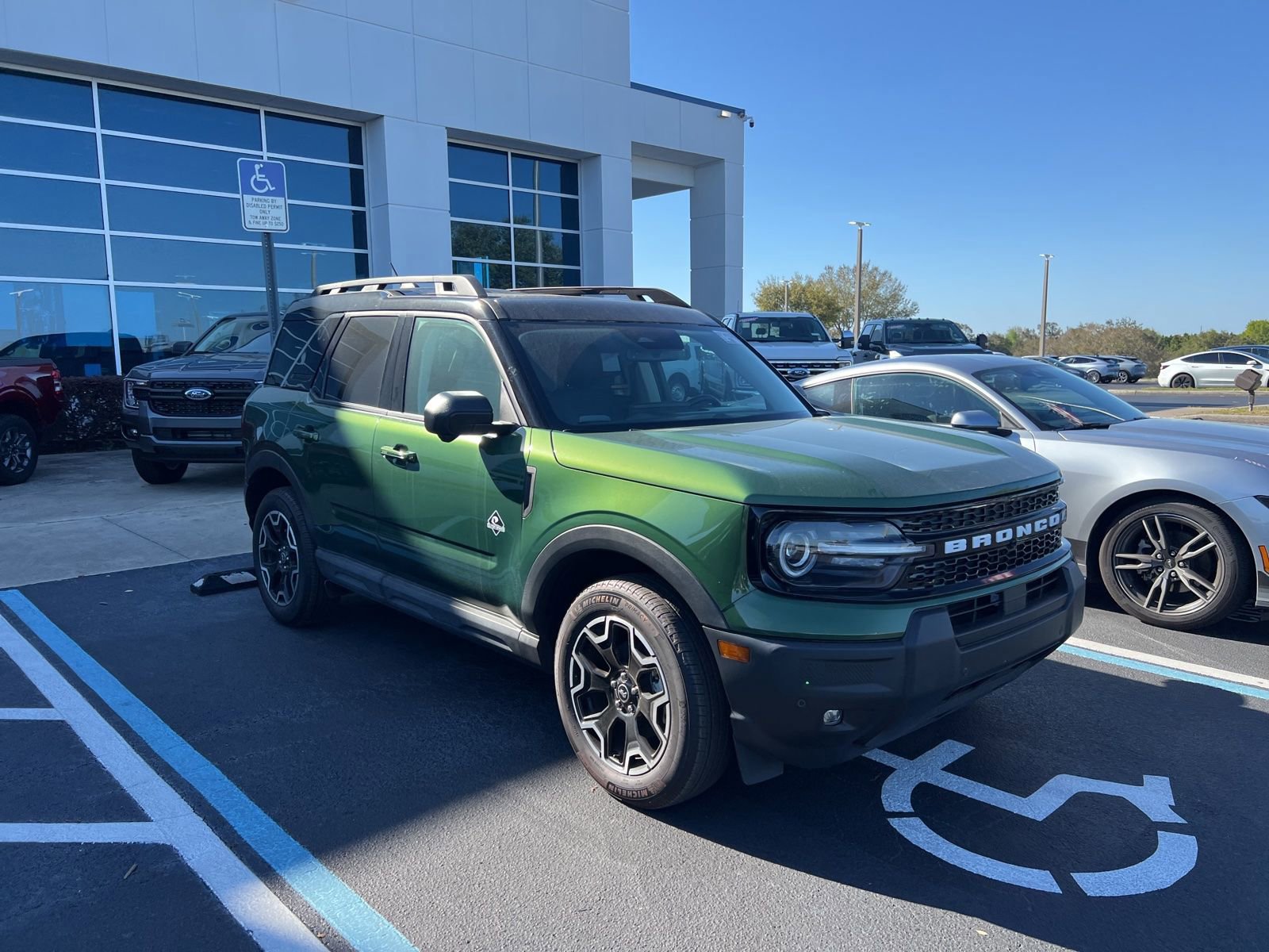 Certified 2025 Ford Bronco Sport Outer Banks w/ Outer Banks Tech Package+ image 10