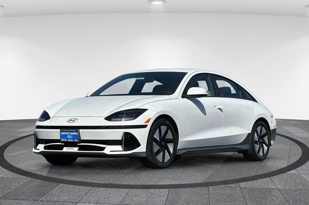 Used 2024 Hyundai Ioniq 6 SE RWD image 10