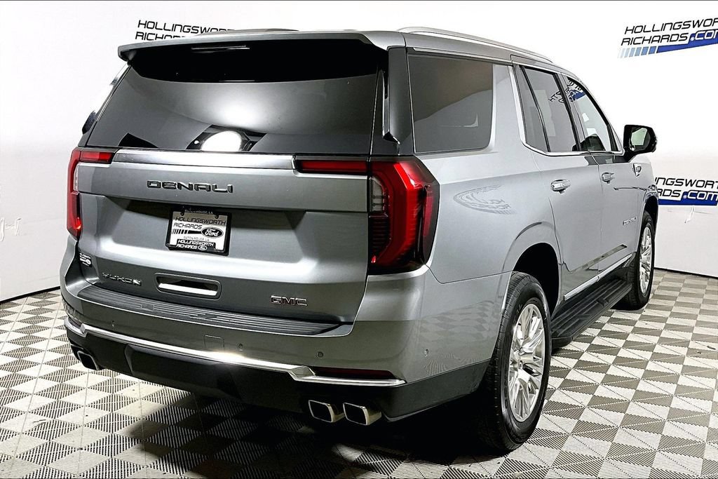 Used 2025 GMC Yukon Denali AWD/4WD image 9