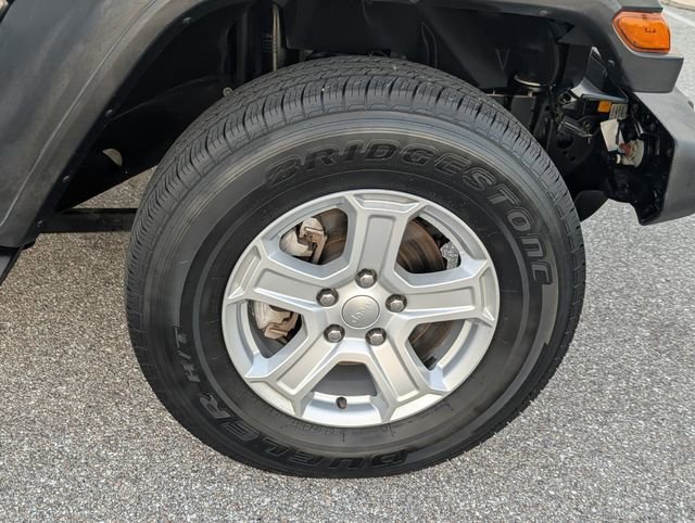 Used 2018 Jeep Wrangler Unlimited Sport S image 16