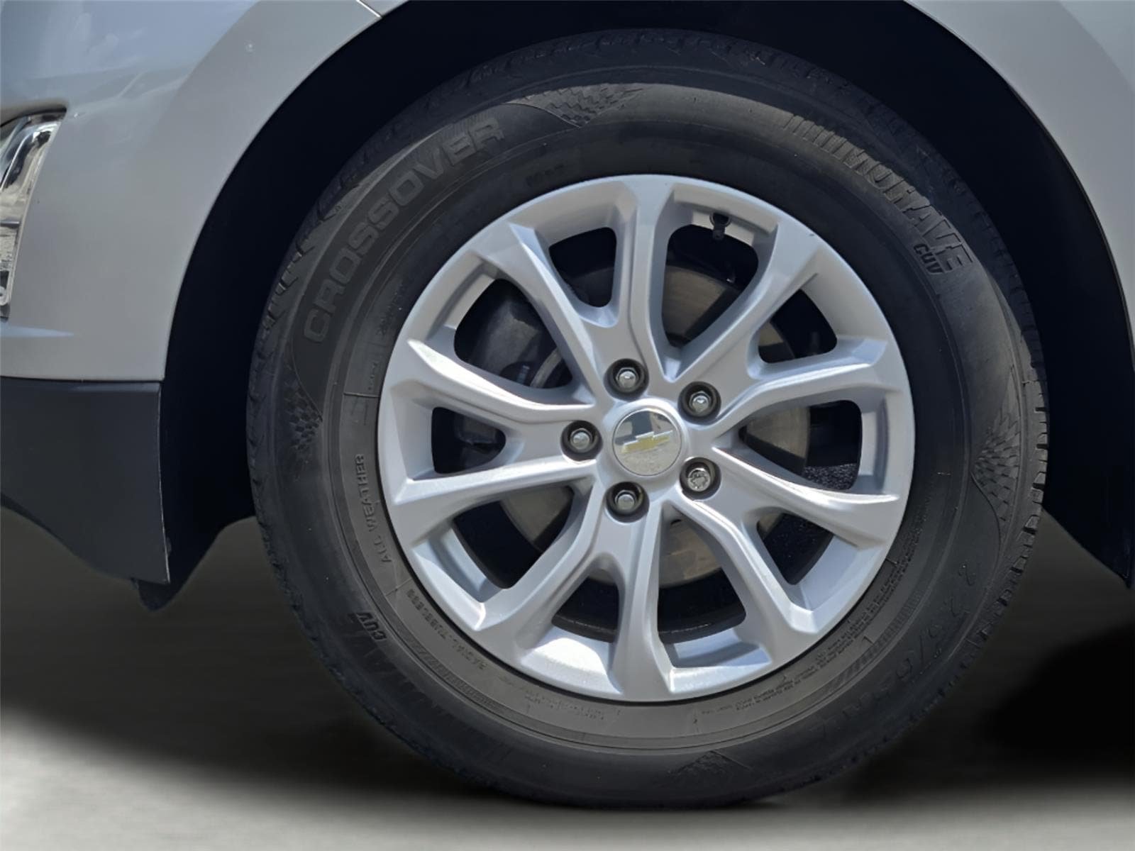 Used 2019 Chevrolet Equinox LT FWD image 11