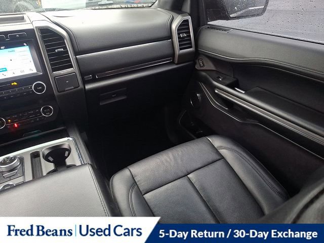 Certified 2019 Ford Expedition XLT w/ Equipment Group 202A image 17