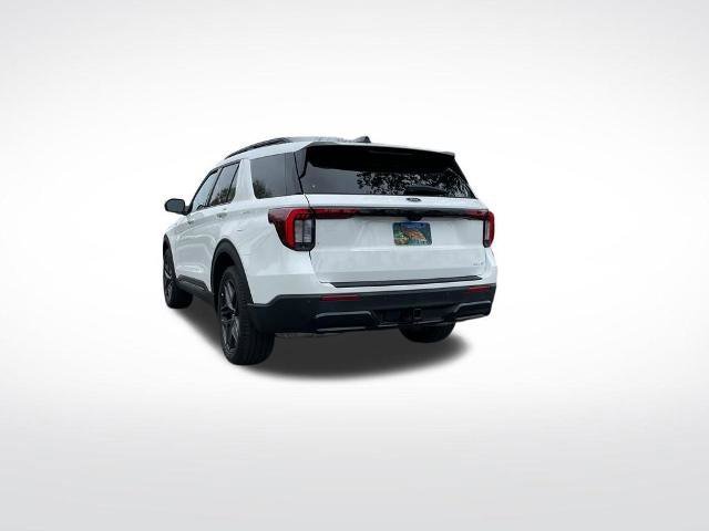 Certified 2025 Ford Explorer ST-Line w/ ST-Line Street Pack image 5
