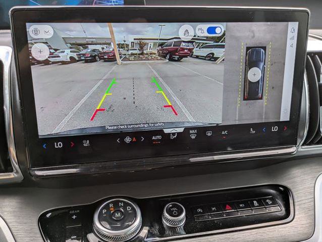 Certified 2025 Ford Expedition Platinum AWD/4WD image 21