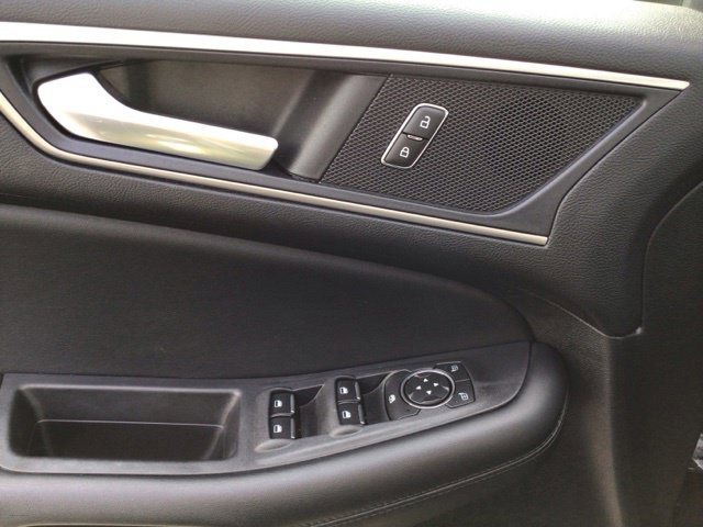 Certified 2022 Ford Edge SEL w/ Convenience Package AWD/4WD image 18