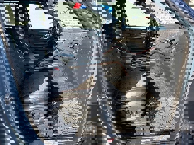 Certified 2025 Ford Explorer ST-Line w/ Premium Package image 38