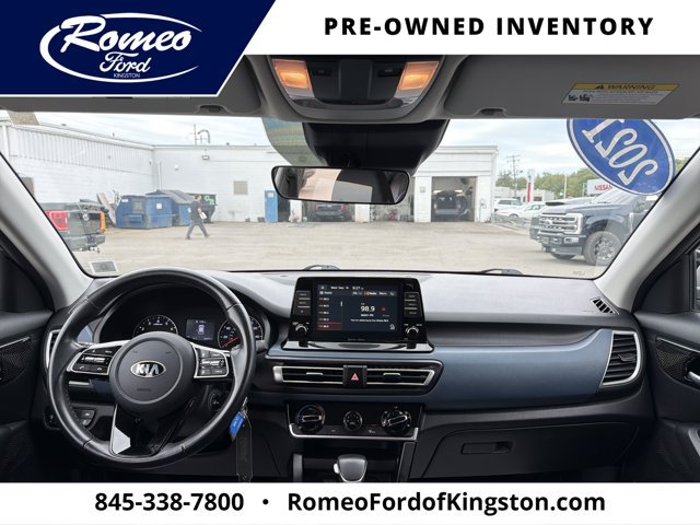 Used 2021 Kia Seltos S AWD/4WD image 12