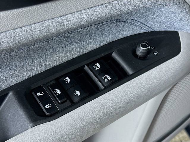 Used 2022 Jeep Compass Latitude image 17