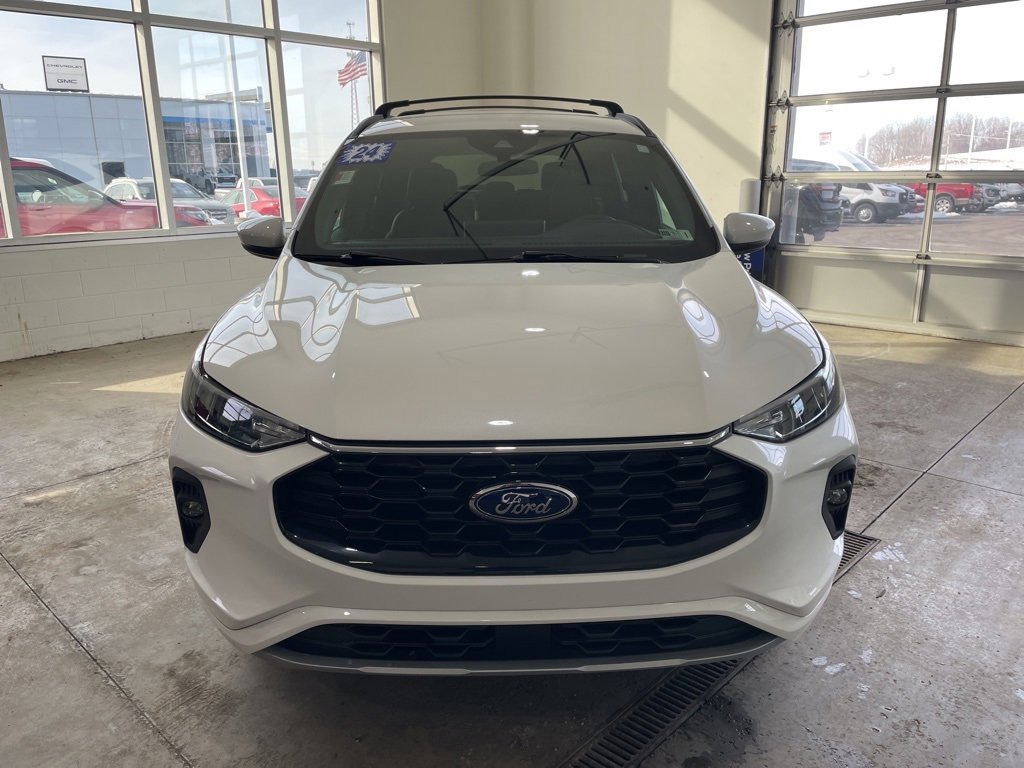 Certified 2024 Ford Escape ST-Line Select w/ Tech Pack #1 image 8