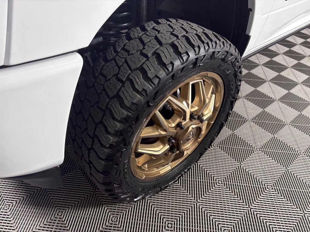 Used 2025 RAM 3500 Laramie image 10