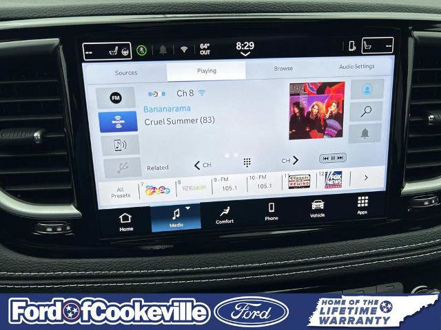 Used 2025 Chrysler Pacifica Select FWD image 32