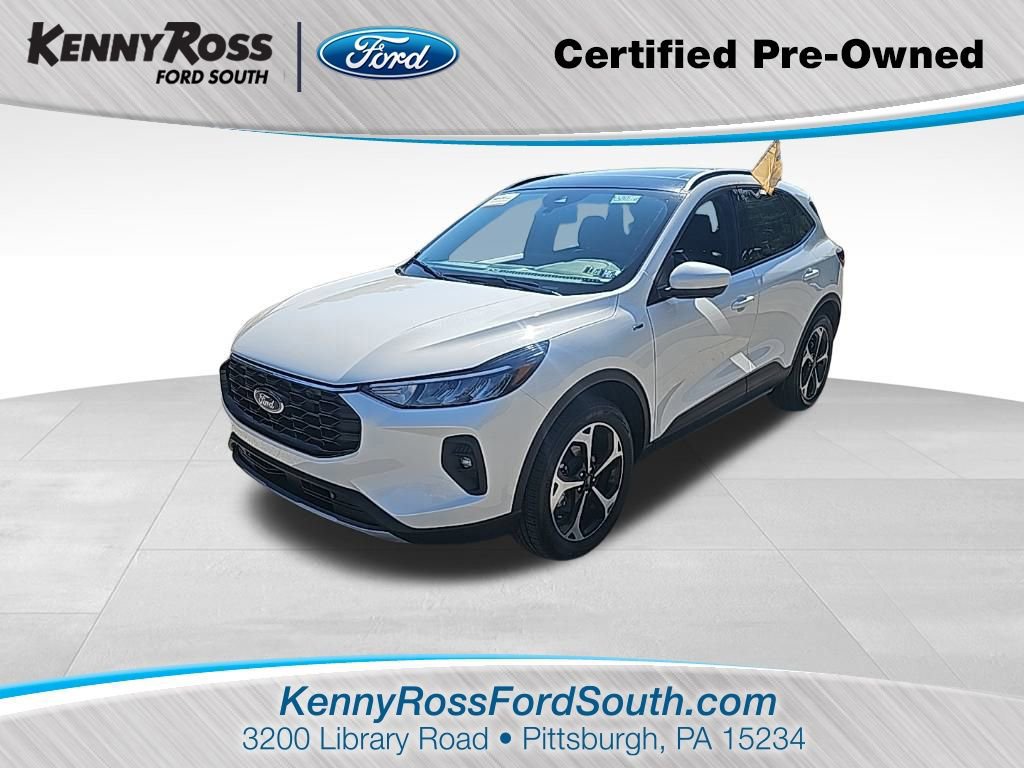 Certified 2025 Ford Escape ST-Line Select w/ Tech Pack #2 image 7