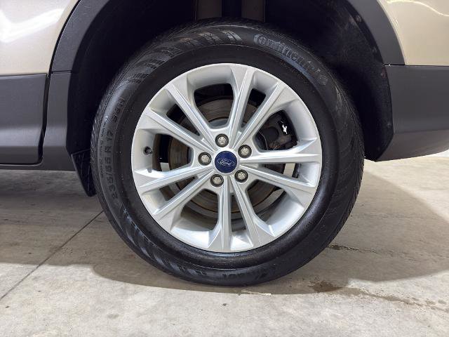 Certified 2018 Ford Escape SE FWD image 14