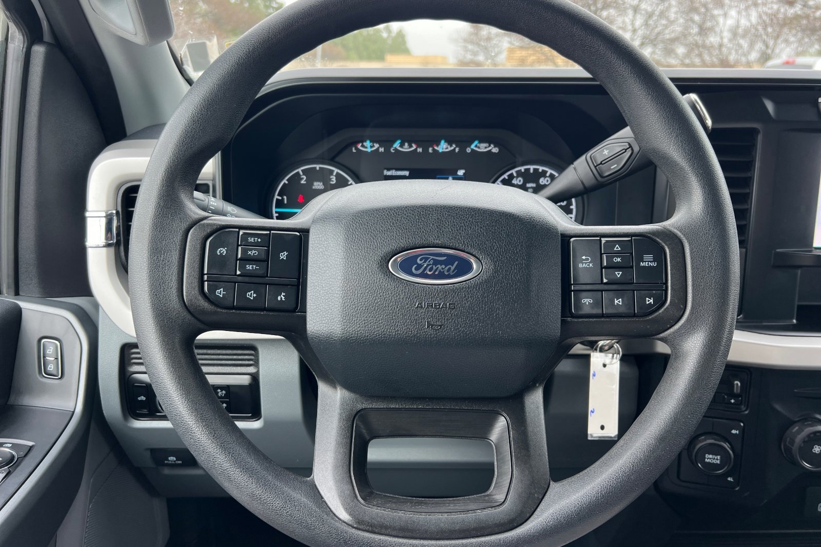 Certified 2024 Ford F350 XLT image 22