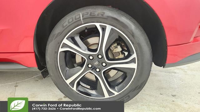 Certified 2020 Ford Edge ST image 25