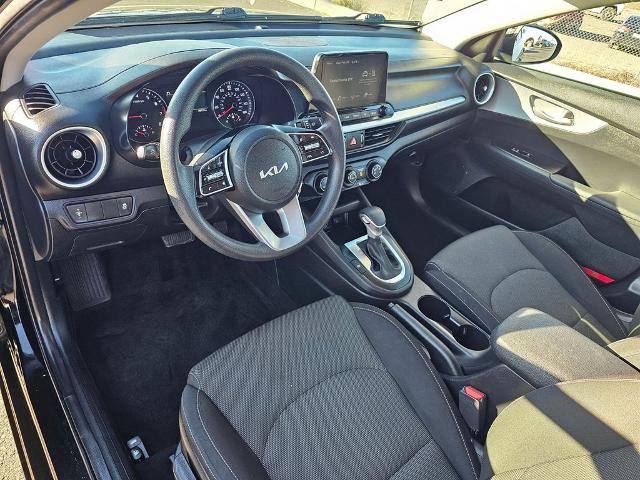 Used 2024 Kia Forte LXS image 2