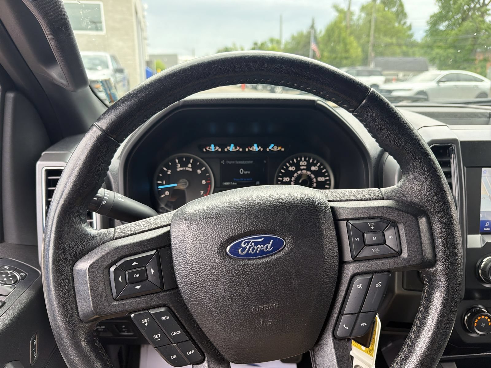 Certified 2020 Ford F150 XLT w/ Equipment Group 302A Luxury AWD/4WD image 31